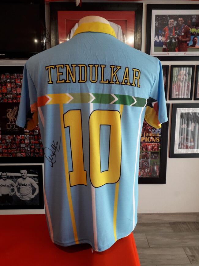 India - Sachin Tendulkar Signed Shirt