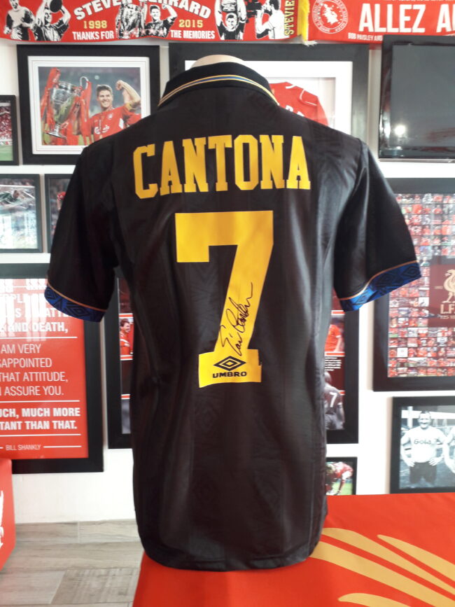 Manchester United - Eric Cantona Signed Shirt