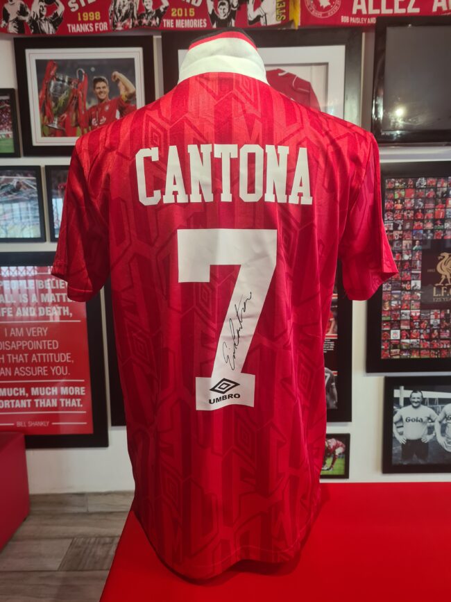 Manchester United - Eric Cantona Signed Shirt